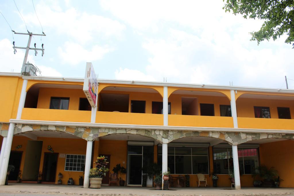 Hotel Campo Real Plus Tamasopo Exterior foto
